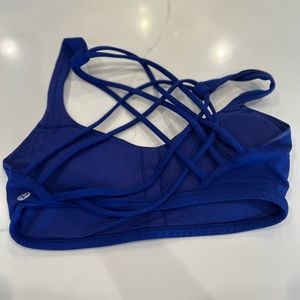 Free to be sports bra in blue